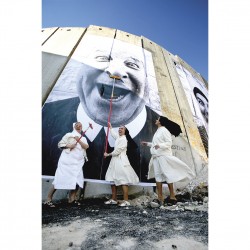 100 JR's photos for the freedom of press